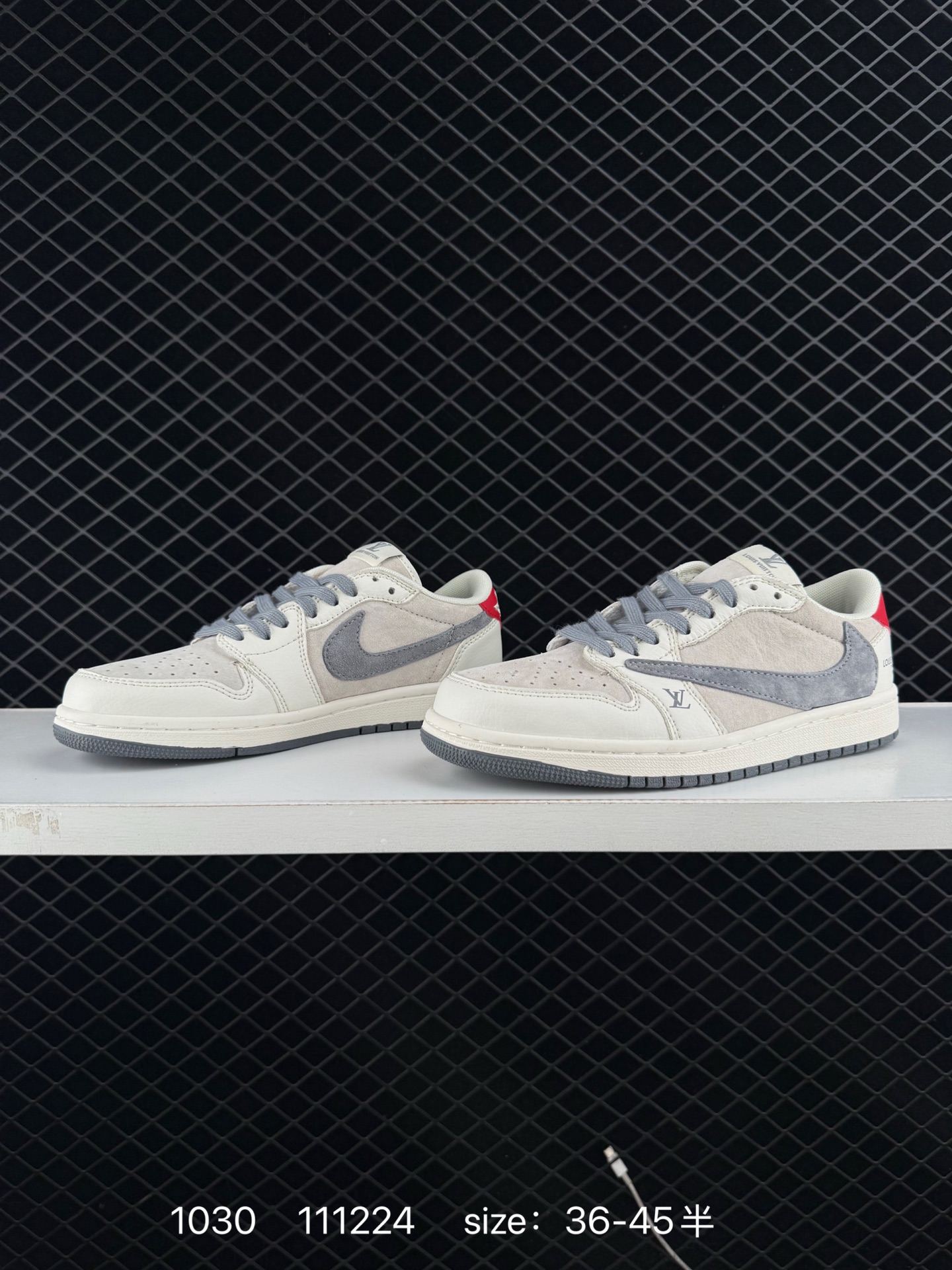 Nike Air Jordan 1 x Travis Scott